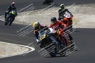 media/Sep-06-2025-CRA (Sat) [[cd32356307]]/Races/Race 2/